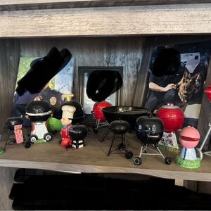 Mini Grill Set. Most are ceramic and the tops come off.